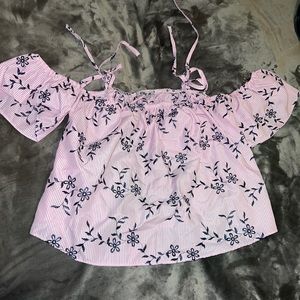 NWOT Vertiche Adjustable Blouse